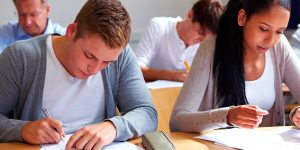 La prueba de competencias clave, la soluci&oacute;n para acreditar a 60.000 gerocultores o auxiliares de SAD