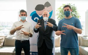 El programa intergeneracional de compa&ntilde;&iacute;a Adopta Un Abuelo ha presentado su propuesta de &ldquo;Compromiso Intergeneracional&rdquo;, con motivo de la celebraci&oacute;n del D&iacute;a del Abuelo que se celebr&oacute; el 26 de julio