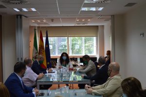 La consejera andaluza Roc&iacute;o Ruiz se re&uacute;ne con el sector de atenci&oacute;n a la dependencia