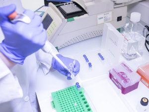 Programa de alerta temprana de COVID-19 mediante el an&aacute;lisis sistem&aacute;tico de las aguas residuales