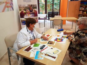 &ldquo;Un 67 % de enfermos de alzh&eacute;imer empeoran a nivel cognitivo y/o funcional a los 4 meses de superar el COVID-19&rdquo;