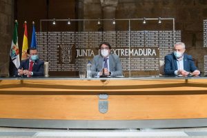 7,8 millones de euros para paliar los efectos de la pandemia en residencias y apoyar a servicios sociales de Extremadura