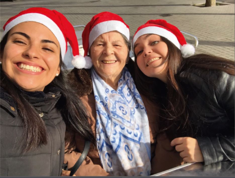 Adopta Un Abuelo llenará las residencias de cartas estas navidades