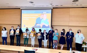 Escuchar m&aacute;s a los mayores para cuidarlos mejor