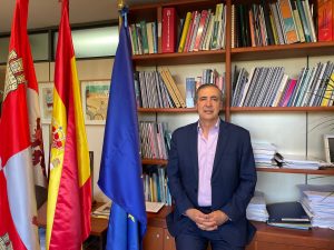 &ldquo;Los fondos europeos permitir&aacute;n avanzar en la transformaci&oacute;n de los dispositivos y equipamientos de cuidados de larga duraci&oacute;n&rdquo;