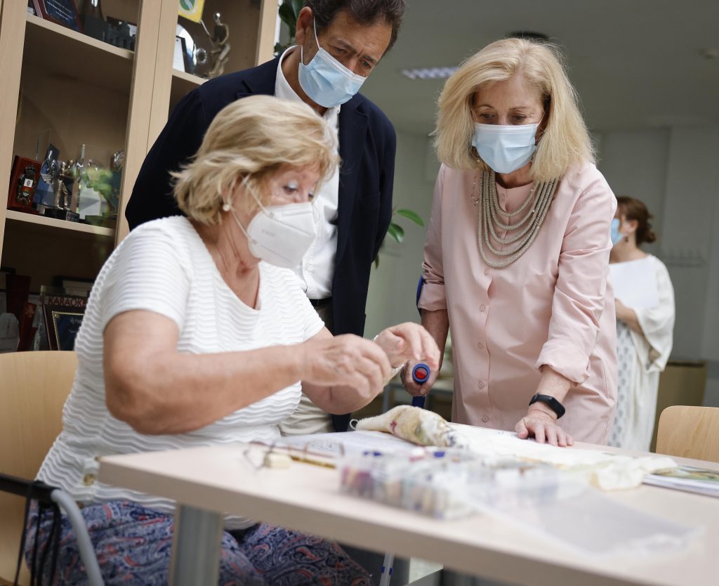 La Comunidad de Madrid aprueba el Acuerdo Marco que incrementa un 37,4 % el precio de concierto de plazas residenciales