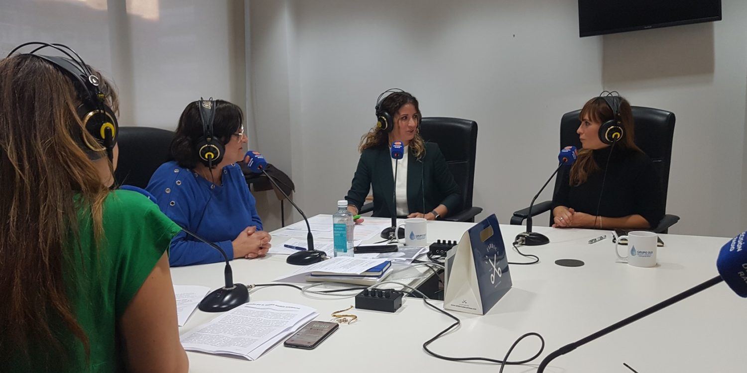 Profesionales de Amavir presentan el modelo de atención "Guiados por ti" en el programa de radio "Palabras Mayores"