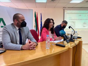 Andaluc&iacute;a impulsa con la Universidad de M&aacute;laga la C&aacute;tedra de Atenci&oacute;n Domiciliaria