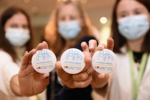 El Hospital La Paz mejora la estancia hospitalaria de las personas mayores