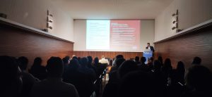 atenci&oacute;n de los mayores