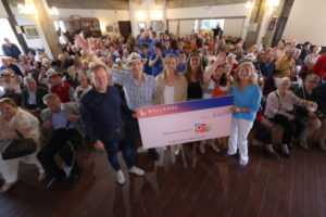 Residencias de personas mayores de Ballesol y la Fundaci&oacute;n Cris contra el c&aacute;ncer.