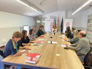 Atenci&oacute;n a las personas mayores.