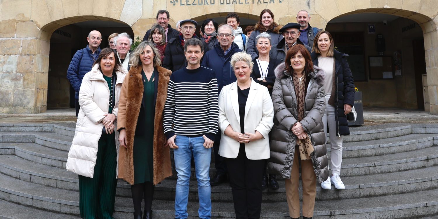 Fundación Adinberri. BIBE. Vida plena de las personas mayores.