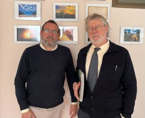 Eduardo Rodr&iacute;guez, director Mentalia Montreal, y doctor Ricardo Guinea, director t&eacute;cnico de Mentalia Montreal Ciudad Universitaria.