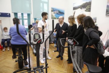 Ayuntamiento de Madrid. Fisioterapia preventiva para personas mayores.