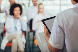 La Sociedad Espa&ntilde;ola de Medicina de Familia y Comunitaria (semFYC). Nutricia. M&eacute;dicos de familia, ante el deterioro cognitivo leve.