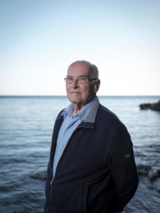 Enric Benito, autor del libro "El ni&ntilde;o que perdi&oacute; el miedo a la muerte", sobre los cuidados paliativos.