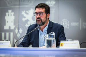 Secretario de Estado de Trabajo, Joaquín Pérez Rey durante la última reunión de la Mesa de Diálogo Social para la reducción de la jornada laboral.