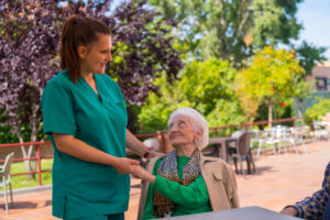 CEAPs. Impulso del sector de la dependencia.