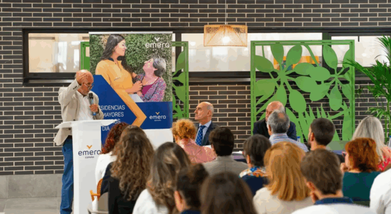 CEOMA otorga la acreditación de "Centro Amigable con las Personas Mayores con Demencia" a dos residencias más de Emera.