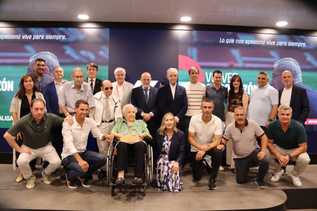 Residentes de Ballesol, protagonistas del documental “Volver al corazón” de la Fundación LALIGA.