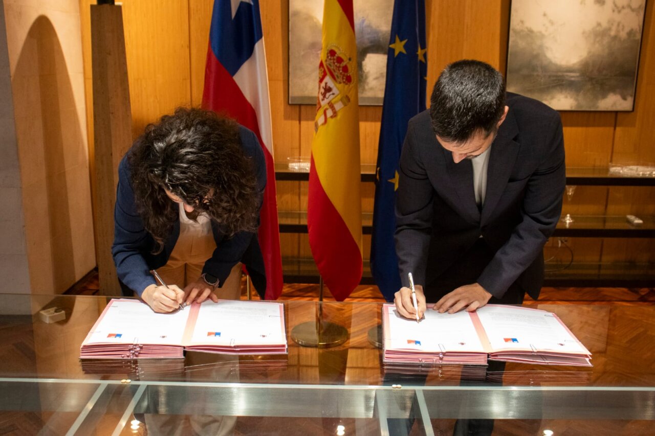 España y Chile cooperan por un mejor modelo de cuidadados
