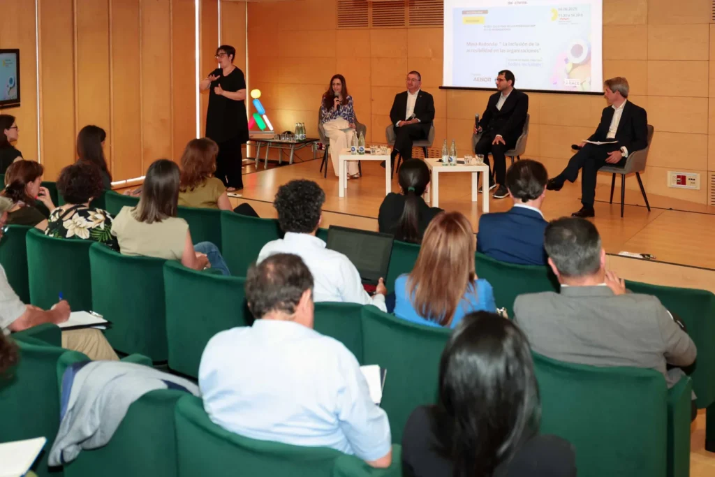 ILUNION y AENOR presentan la "Certificación Compromiso con la Accesibilidad 360º".