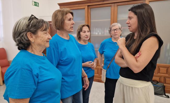 Castilla-La Mancha invierte 3,1 millones de euros en 89 proyectos destinados a la atención de personas mayores.