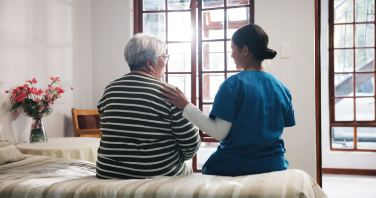 El Gobierno se compromete a impulsar el sector de los cuidados.