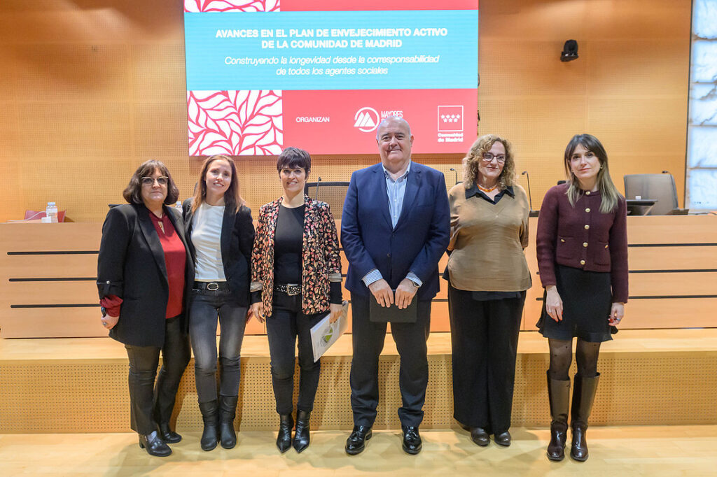 La Comunidad de Madrid y la Fundación Mayores de Hoy reúnen a expertos para profundizar e impulsar el nuevo Plan de Envejecimiento Activo.