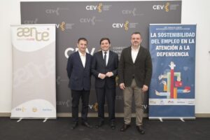 AERTE reúne a expertos y administraciones para abordar la sostenibilidad del empleo en la dependencia.