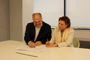 DomusVi y Bizontop crean QIDAR, una solución integral para mejorar la experiencia del paciente durante su tratamiento terapéutico.