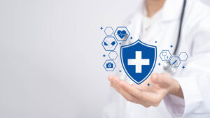 Menos antibi&oacute;ticos y m&aacute;s prevenci&oacute;n frente a las infecciones urinarias en las personas mayores.