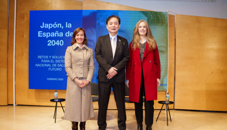 El modelo sanitario japon&eacute;s: retos y oportunidades para el Sistema Nacional de Salud del futuro.