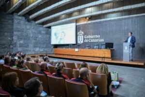 Canarias presenta un nuevo servicio de asistencia y control de calidad en los servicios y centros de dependencia.