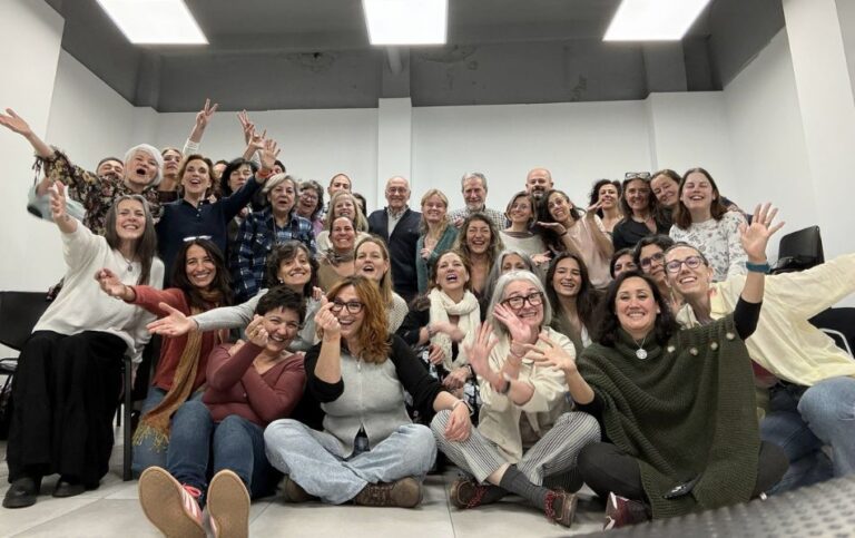 La Plataforma Caronte de Fundaci&oacute;n ASISPA impulsa una formaci&oacute;n para acompa&ntilde;ar el final de la vida.