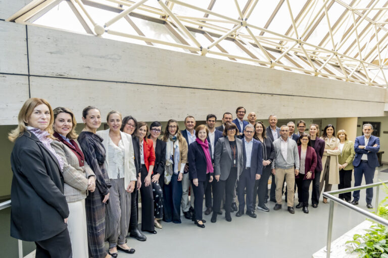 Reuni&oacute;n del consejo editorial de Balance Sociosanitario en Imserso