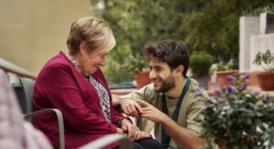 La Fundaci&oacute;n la Caixa aborda la soledad en las personas mayores.