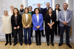 Navarra destaca la mejora de las condiciones laborales de profesionales de centros residenciales.