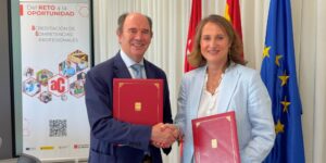 La Comunidad de Madrid y SUPERCUIDADORES renuevan y ampl&iacute;an su convenio para impulsar la acreditaci&oacute;n de competencias profesionales.