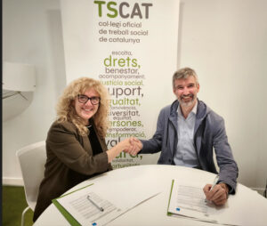 Sanitas Mayores y el TSCAT firman un acuerdo para facilitar orientaci&oacute;n y acceso a recursos de atenci&oacute;n a la dependencia.