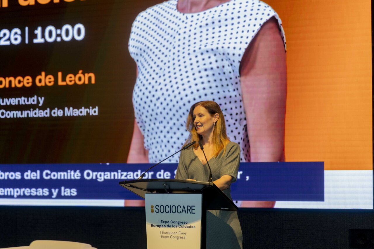 Ana Dávila en la inaguraución de Sociocare