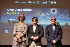 El Gobierno y el Grupo Social ONCE repartirán gafas seguras para ver el eclipse solar y para garantizar la inclusión y el desarrollo cultural de personas con discapacidad visual.