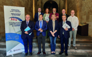 Grupo de personas en la presentación de la Cátedra Fundación Personas sobre discapacidad y futuro